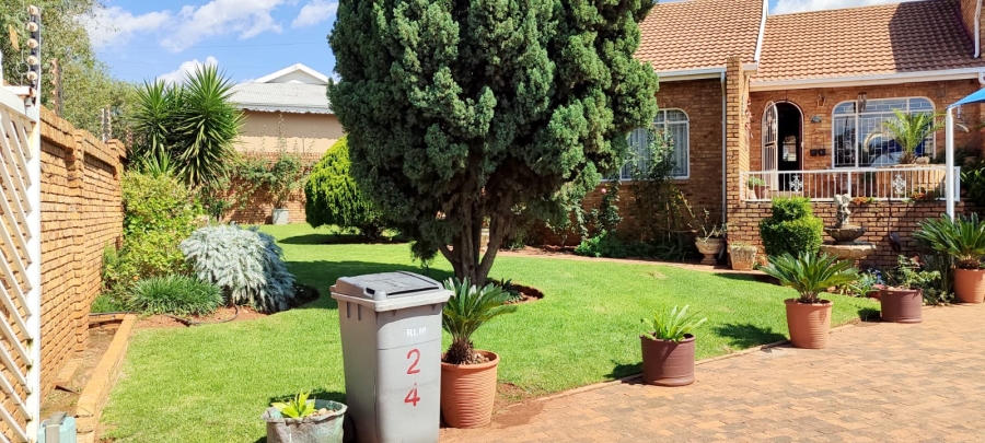3 Bedroom Property for Sale in Greenhills Ext 3 Gauteng