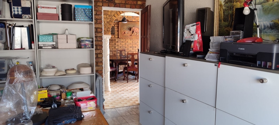3 Bedroom Property for Sale in Greenhills Ext 3 Gauteng