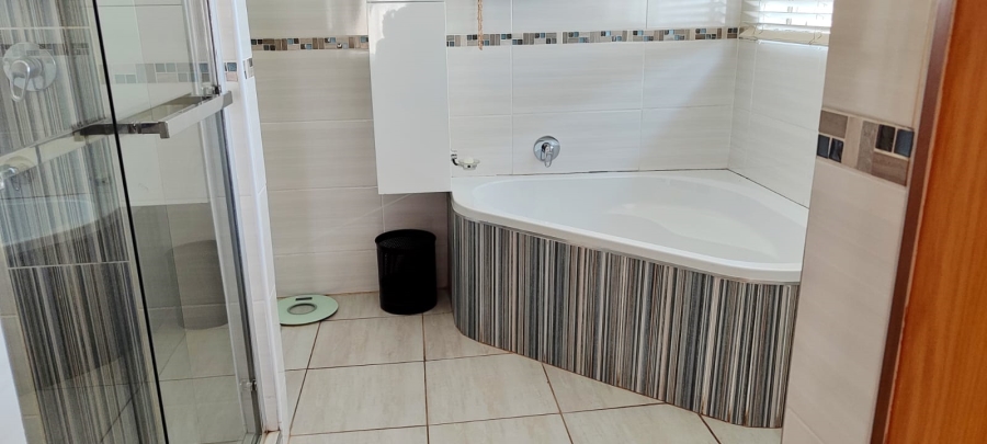 3 Bedroom Property for Sale in Greenhills Ext 3 Gauteng