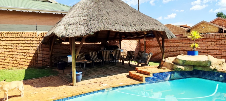 3 Bedroom Property for Sale in Greenhills Ext 3 Gauteng