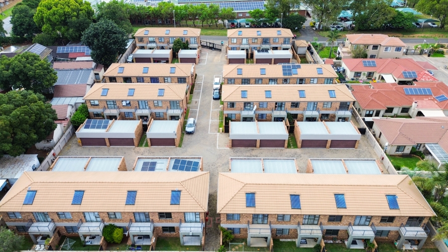 To Let 2 Bedroom Property for Rent in Rynfield Gauteng