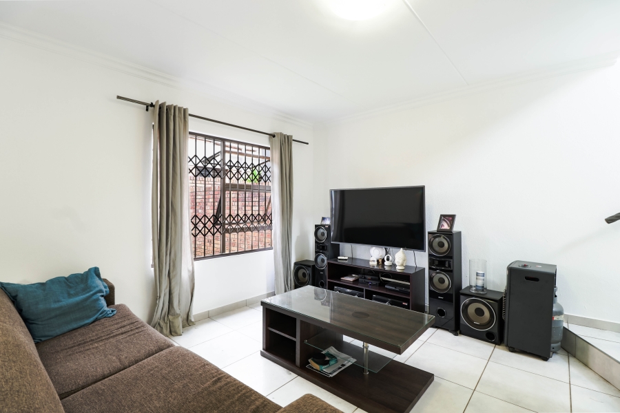 To Let 2 Bedroom Property for Rent in Rynfield Gauteng