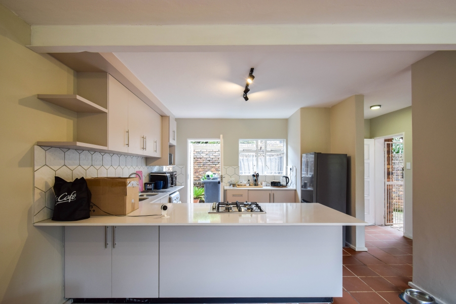 3 Bedroom Property for Sale in Garsfontein Gauteng