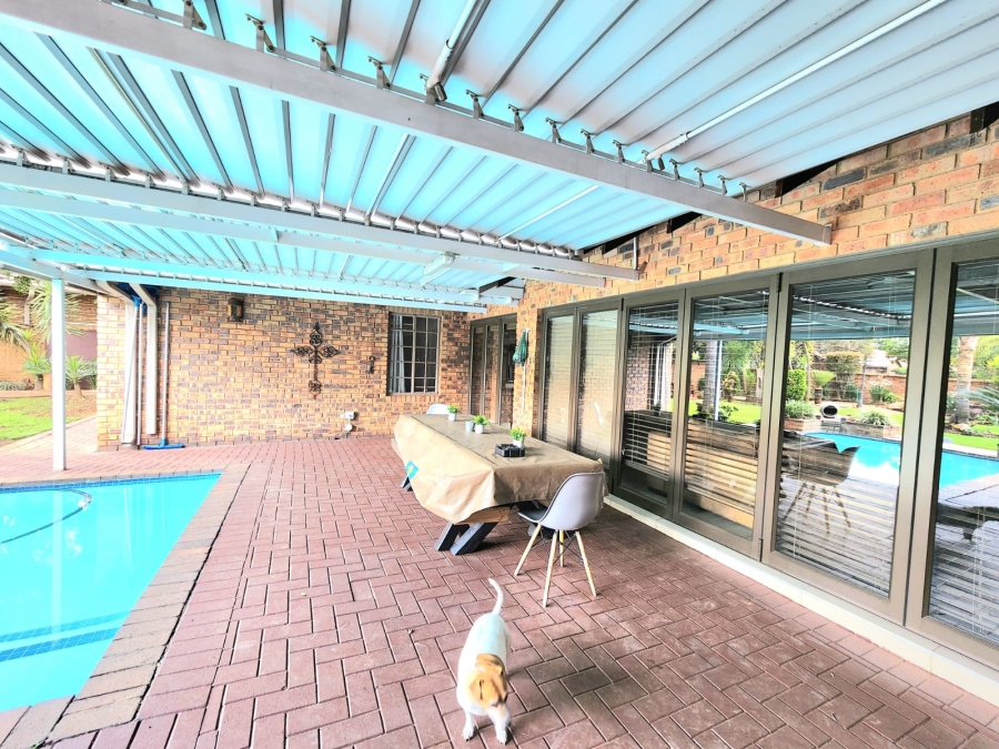 3 Bedroom Property for Sale in Sunward Park Gauteng