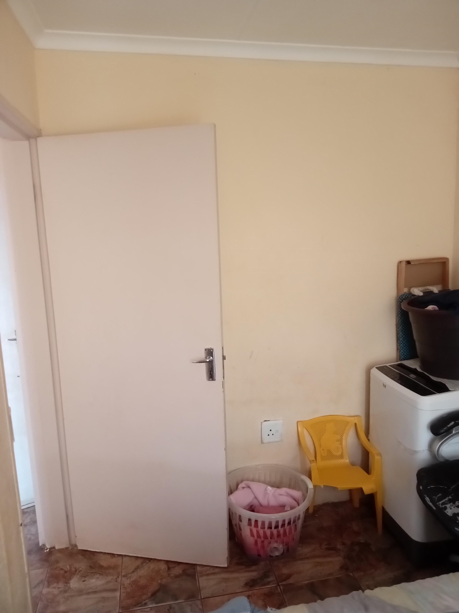 2 Bedroom Property for Sale in Soshanguve VV Gauteng