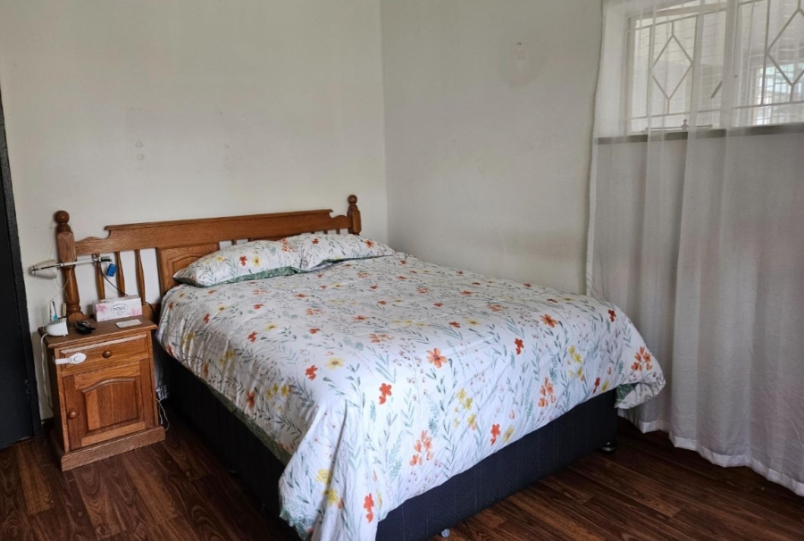 3 Bedroom Property for Sale in Linmeyer Gauteng