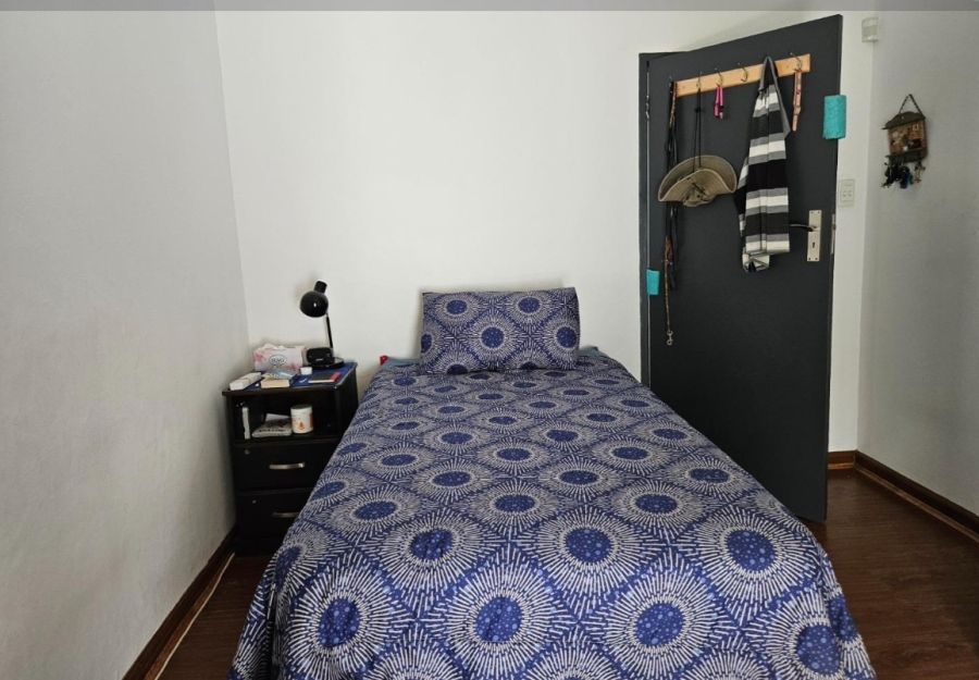 3 Bedroom Property for Sale in Linmeyer Gauteng