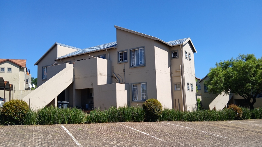 To Let 2 Bedroom Property for Rent in Northgate Gauteng