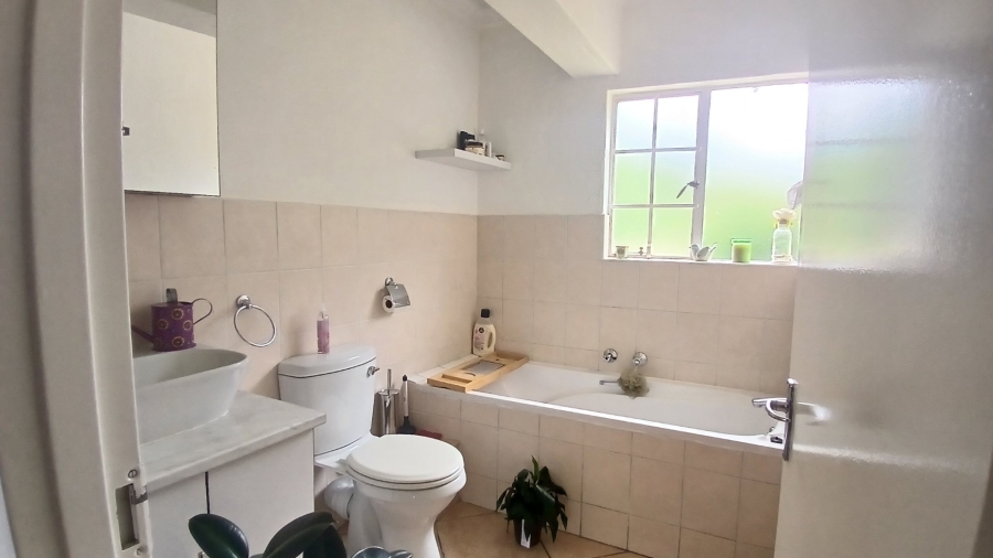 To Let 2 Bedroom Property for Rent in Northgate Gauteng