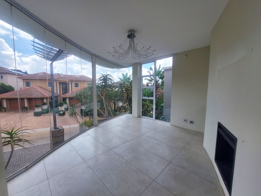 5 Bedroom Property for Sale in Waterkloof Ridge Gauteng