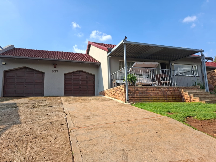 3 Bedroom Property for Sale in Rangeview Gauteng
