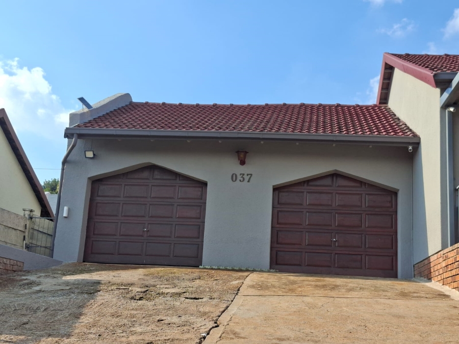 3 Bedroom Property for Sale in Rangeview Gauteng