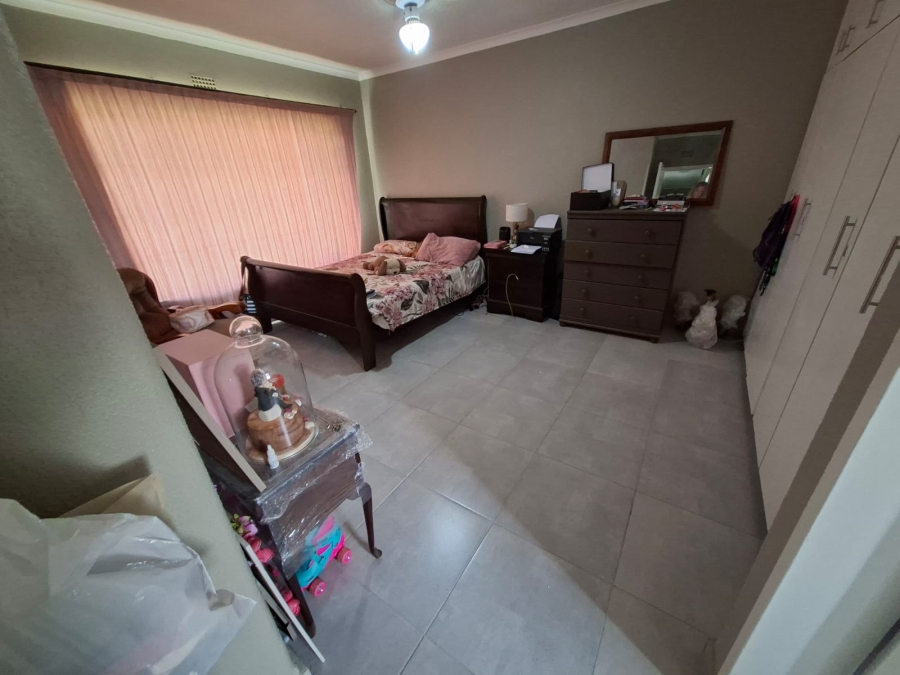 3 Bedroom Property for Sale in Rangeview Gauteng