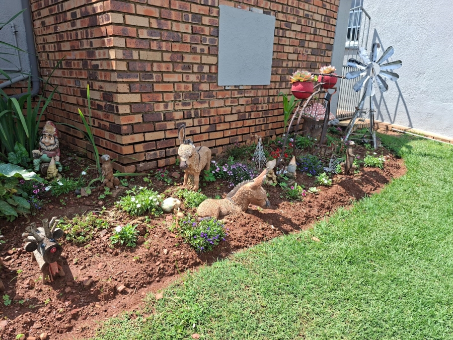 3 Bedroom Property for Sale in Rangeview Gauteng