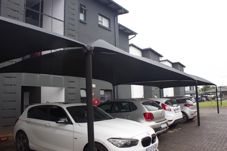 2 Bedroom Property for Sale in Pomona Gauteng