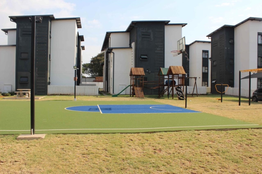 2 Bedroom Property for Sale in Pomona Gauteng