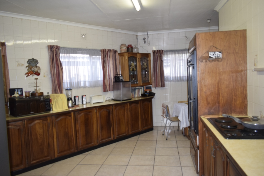 4 Bedroom Property for Sale in Sunward Park Gauteng