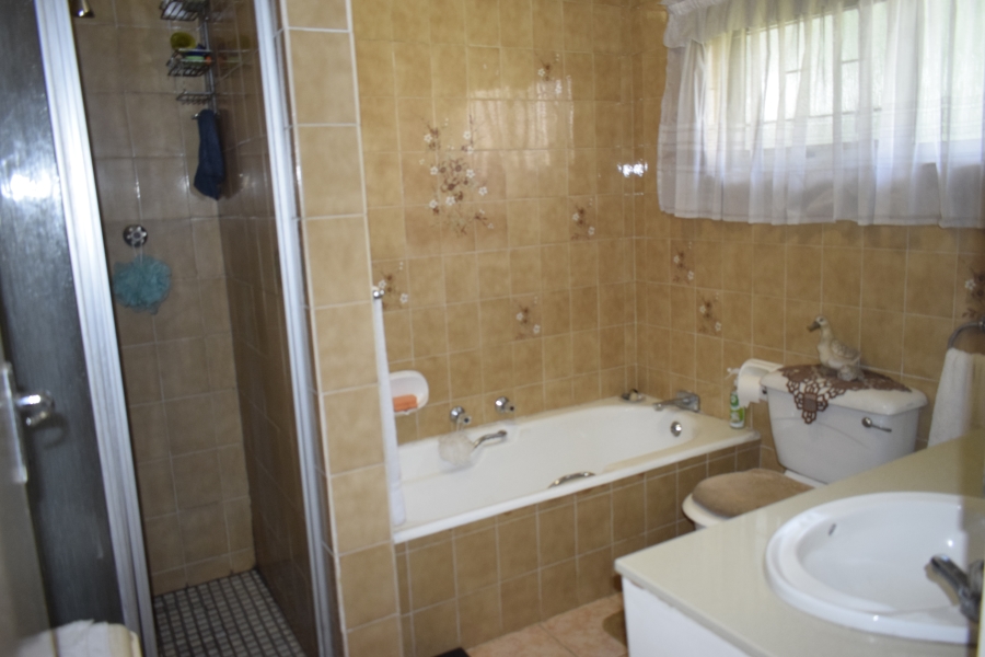 4 Bedroom Property for Sale in Sunward Park Gauteng