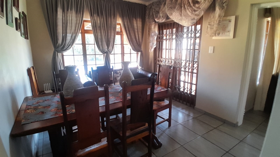 4 Bedroom Property for Sale in Carletonville Central Gauteng