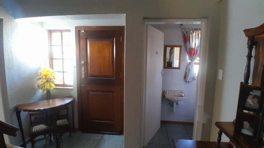 4 Bedroom Property for Sale in Carletonville Central Gauteng