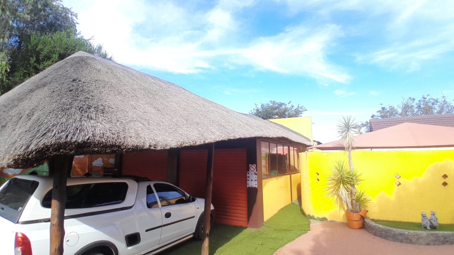 3 Bedroom Property for Sale in Carletonville Central Gauteng