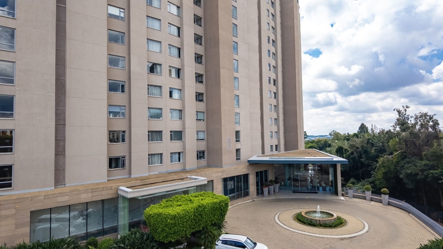 To Let 3 Bedroom Property for Rent in Sandown Gauteng