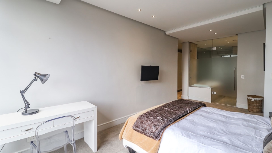 To Let 3 Bedroom Property for Rent in Sandown Gauteng