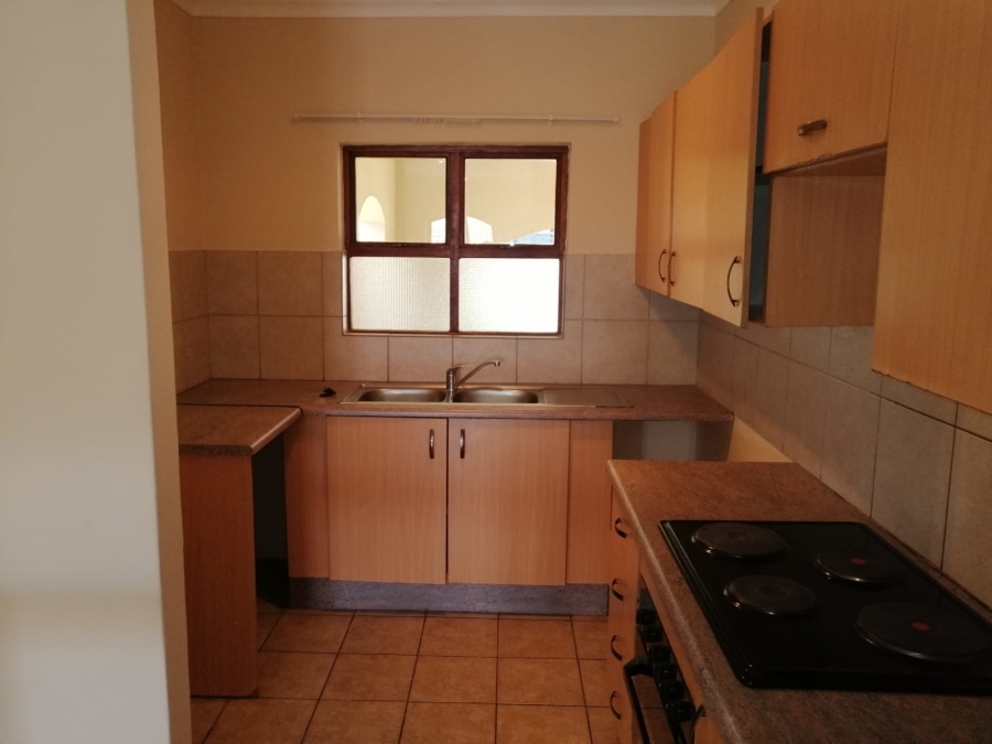 2 Bedroom Property for Sale in Erand Gardens Gauteng