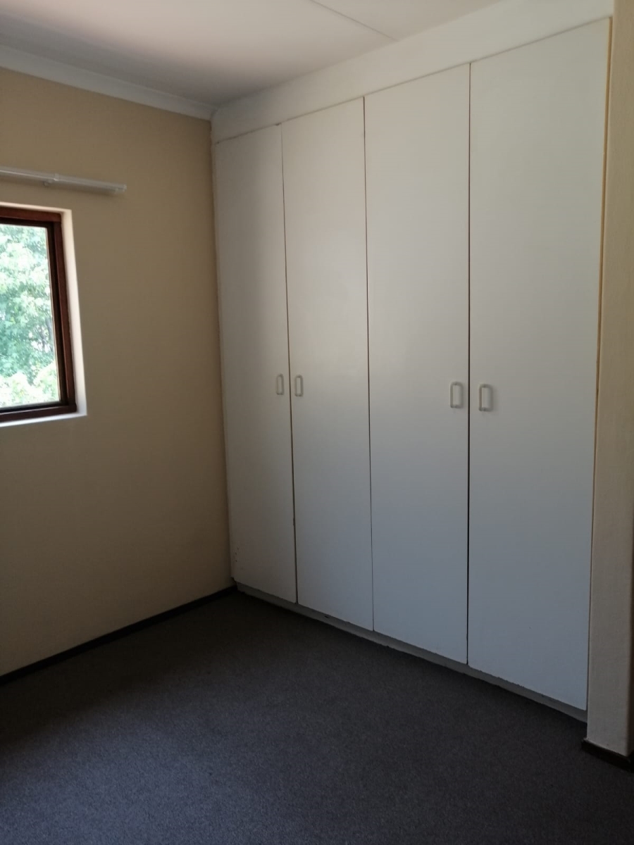 2 Bedroom Property for Sale in Erand Gardens Gauteng