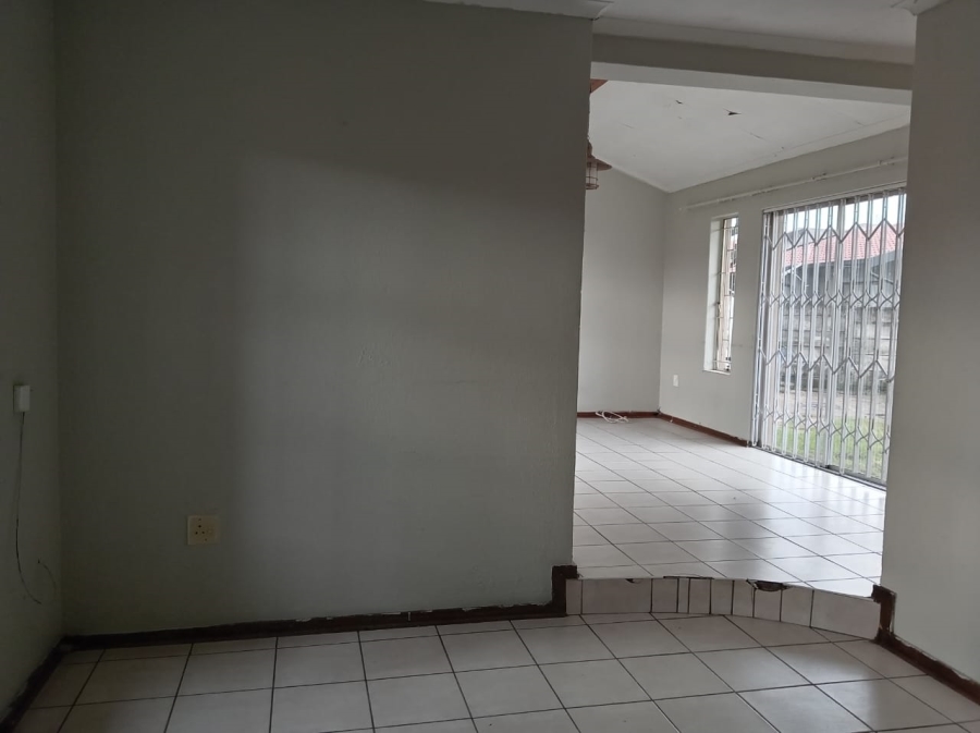 3 Bedroom Property for Sale in Elandspark Gauteng