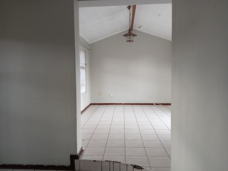 3 Bedroom Property for Sale in Elandspark Gauteng