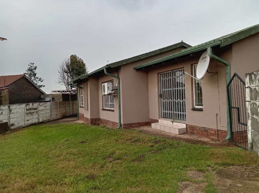 3 Bedroom Property for Sale in Elandspark Gauteng