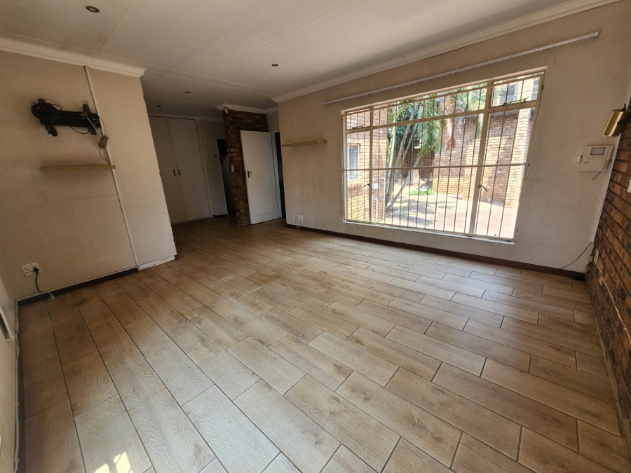 4 Bedroom Property for Sale in Montana Park Gauteng
