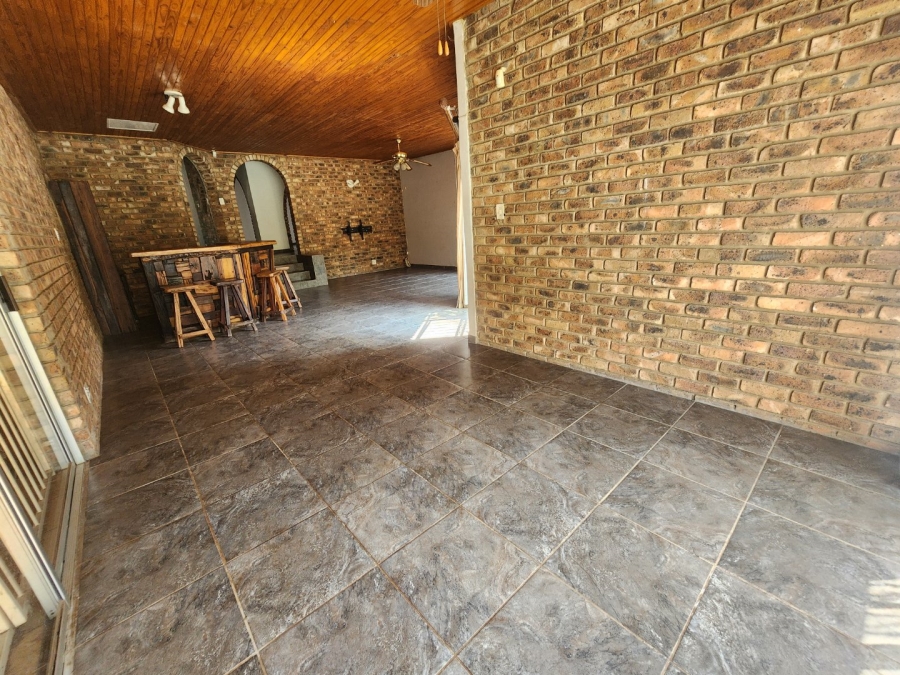 4 Bedroom Property for Sale in Montana Park Gauteng