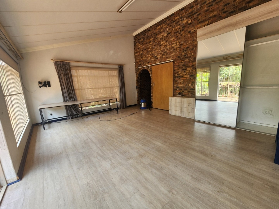 4 Bedroom Property for Sale in Montana Park Gauteng