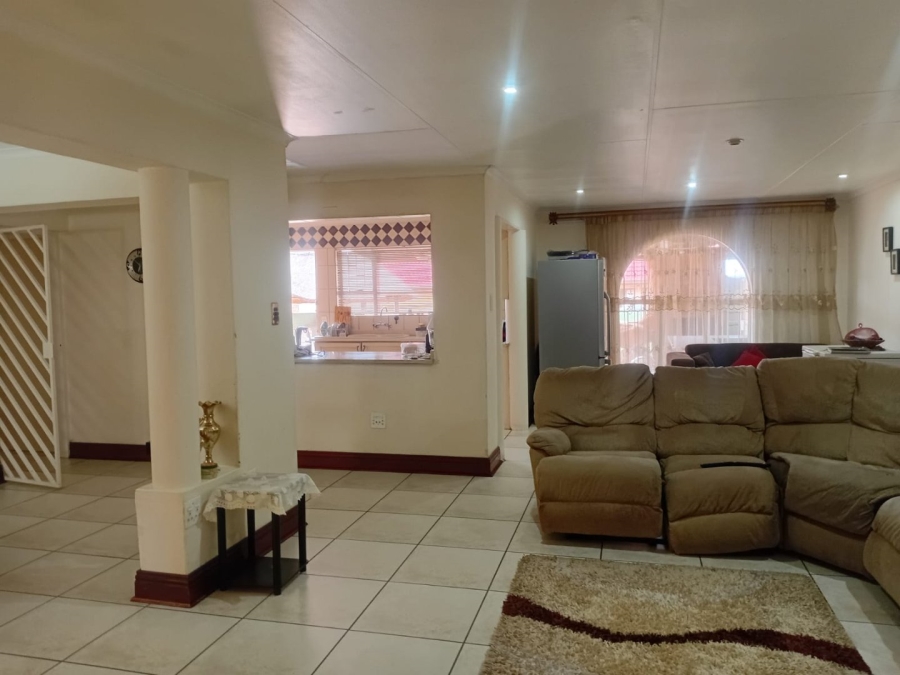 4 Bedroom Property for Sale in Montana Gauteng