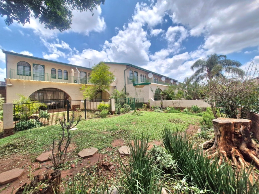 3 Bedroom Property for Sale in Sinoville Gauteng