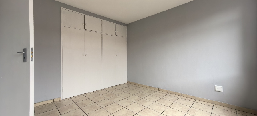 2 Bedroom Property for Sale in Kempton Park Central Gauteng