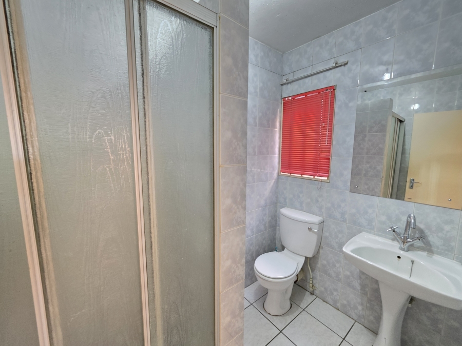 3 Bedroom Property for Sale in La Montagne Gauteng