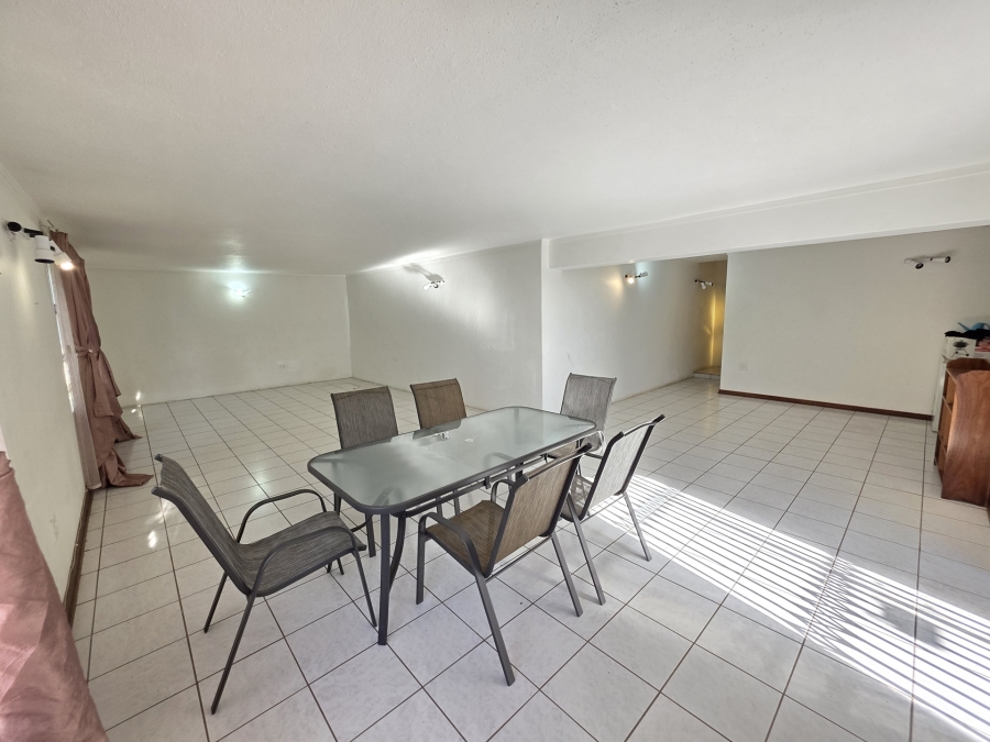 3 Bedroom Property for Sale in La Montagne Gauteng