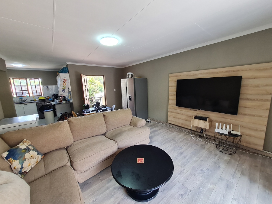 2 Bedroom Property for Sale in Northwold Gauteng