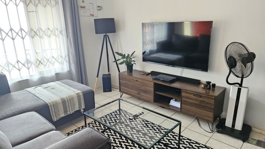 2 Bedroom Property for Sale in Noordwyk Gauteng