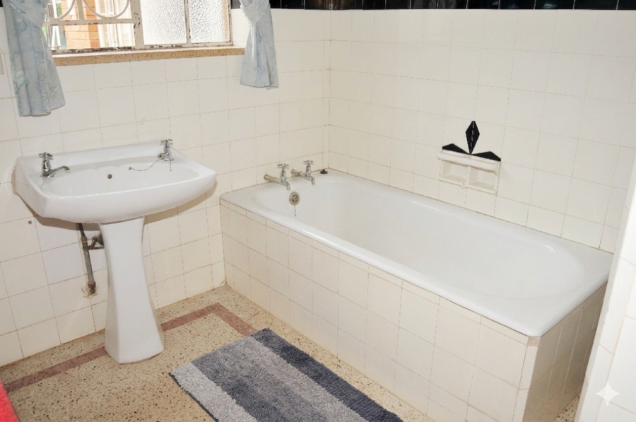 3 Bedroom Property for Sale in Bagleyston Gauteng