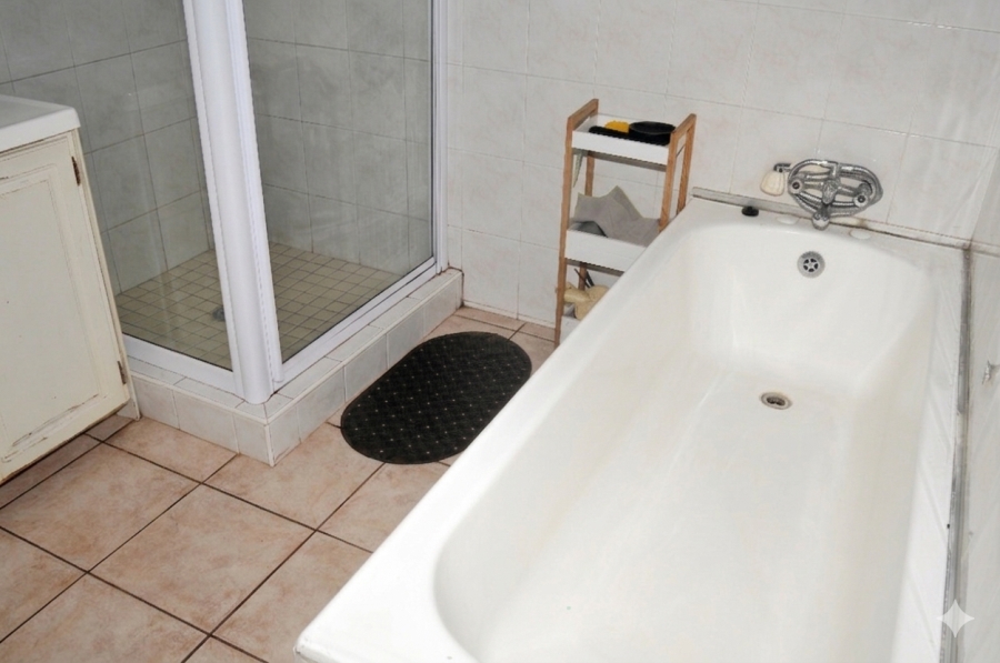 3 Bedroom Property for Sale in Bagleyston Gauteng