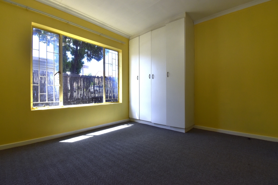 2 Bedroom Property for Sale in Allens Nek Gauteng