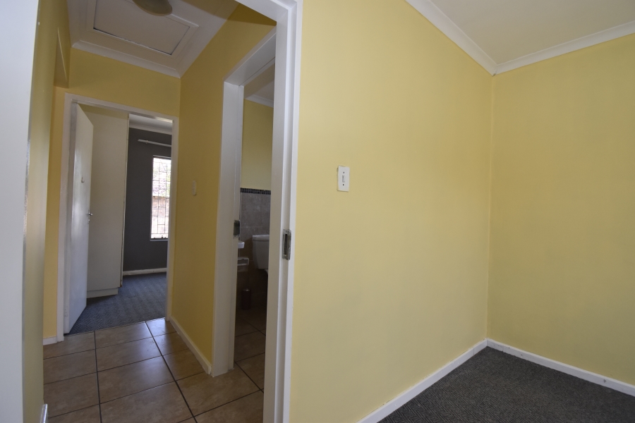 2 Bedroom Property for Sale in Allens Nek Gauteng