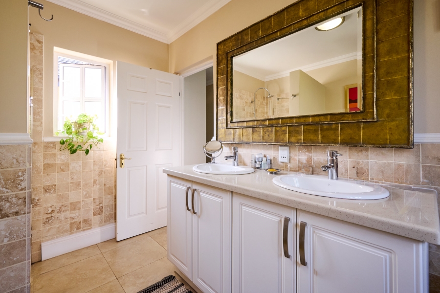 3 Bedroom Property for Sale in Waterfall Valley Mature Lifestyle Estate Gauteng