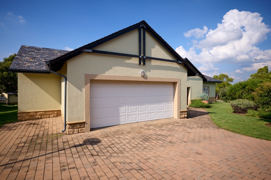 2 Bedroom Property for Sale in Waterfall Hills Mature Lifestyle Estate Gauteng
