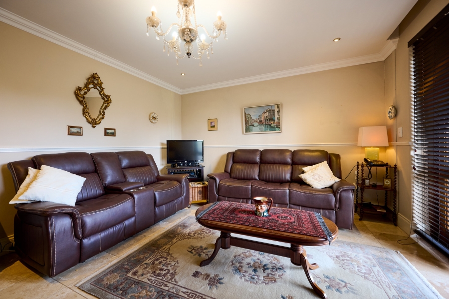 2 Bedroom Property for Sale in Waterfall Hills Mature Lifestyle Estate Gauteng