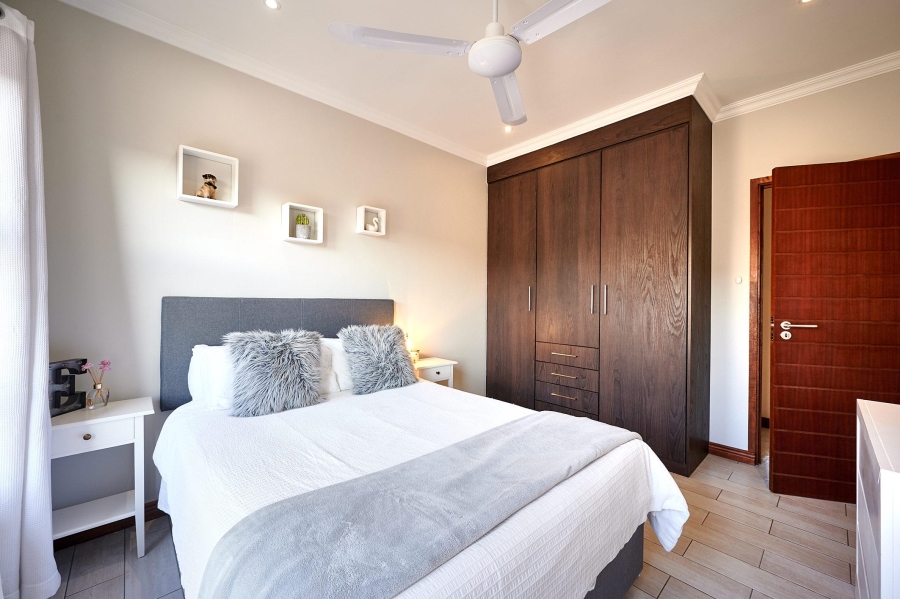 4 Bedroom Property for Sale in Waterfall Country Village Gauteng